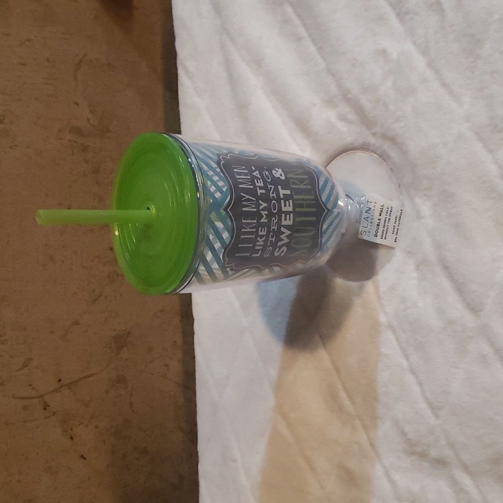 Drinking cup